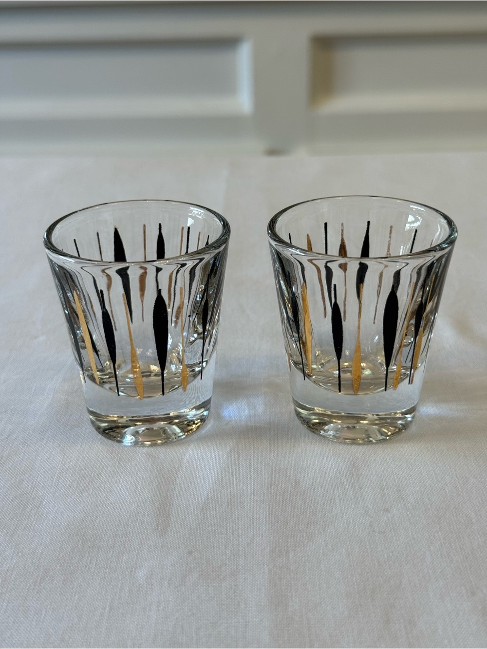 🖤 Anchor Hocking MCM Shot Glasses Golden Peaks Cattail Black Gold | Set of 2